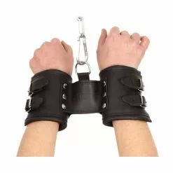 The Red Doubles Menottes Pour Poignets -GODES EN SILICONE Soldes doubles menottes pour poignets 4