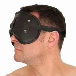 The Red Masque En Cuir Rembourré Blind Up Noir