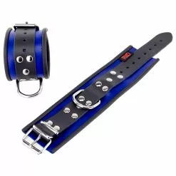 The Red Menotte En Cuir - Bleu/ Noir 10 The Red Menotte En Cuir - Bleu/ Noir -GODES EN SILICONE Soldes menotte en cuir bleu noir 2