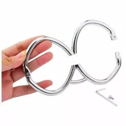 KINKgear Menottes De Poignets Hex 15cm -GODES EN SILICONE Soldes menottes de poignets hex 15cm 6