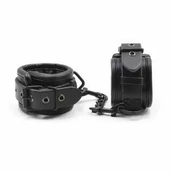 FUKR Menottes De Poignets Lined Noires 12 FUKR Menottes De Poignets Lined Noires -GODES EN SILICONE Soldes menottes de poignets lined noires 4