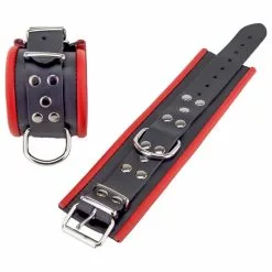 The Red Menottes En Cuir Pour Poignets Noir-Rouge -GODES EN SILICONE Soldes menottes en cuir pour poignets noir rouge 2