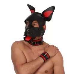 The Red Menottes En Cuir - Rouge-Noir 8 The Red Menottes En Cuir - Rouge-Noir -GODES EN SILICONE Soldes menottes en cuir rouge noir 2