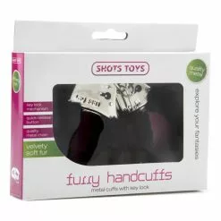 La Boutique Du Hard Menottes En Fourrure Furry - Black -GODES EN SILICONE Soldes menottes en fourrure furry black 1